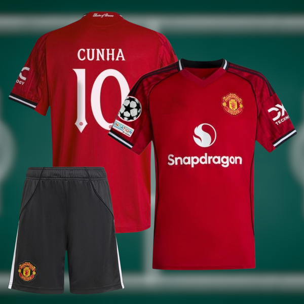 Manchester United 25-26 Hjemmedrakt med shorts og Cunha trykk - Barn og Voksen